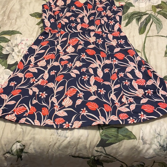 Draper James Love Circle dress - Picture 2 of 5